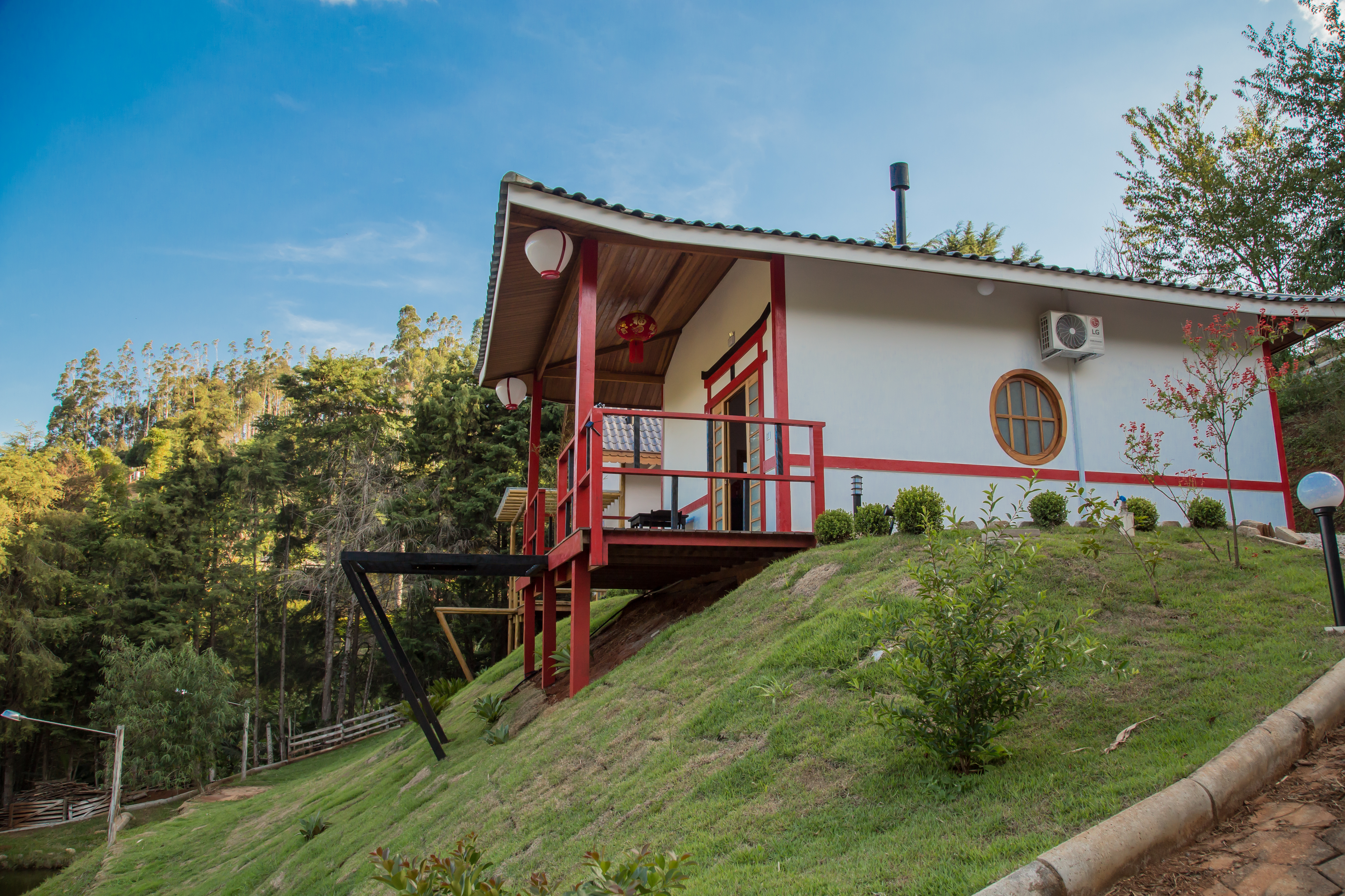 Fachada japonesa do Chalé Fuji